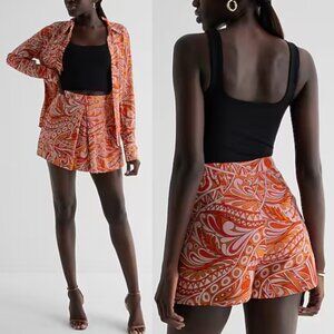 Express High Waisted Printed Mini Skort NWT in Orange Size 2